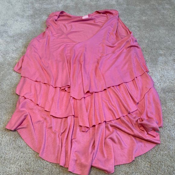 Flirty Pink Tops - Flirty Pink ruffled tank XL